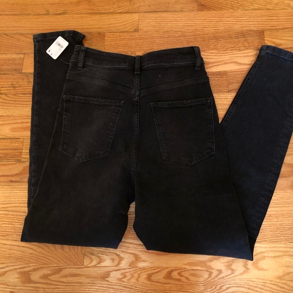 We the Free Distressed Jeans - Picture 8 of 9